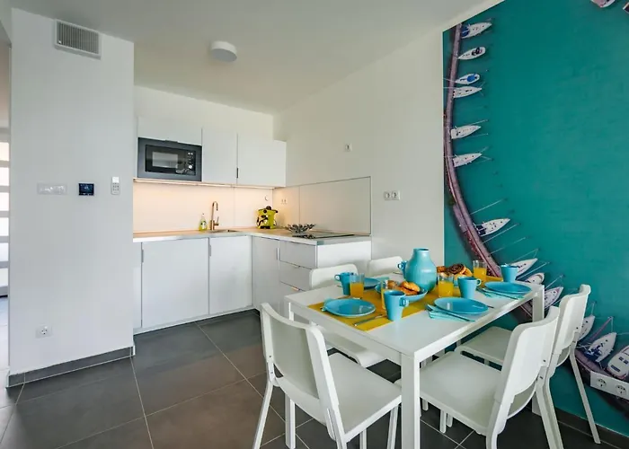 Lägenhet Fuered By Interhome Balatonszárszó