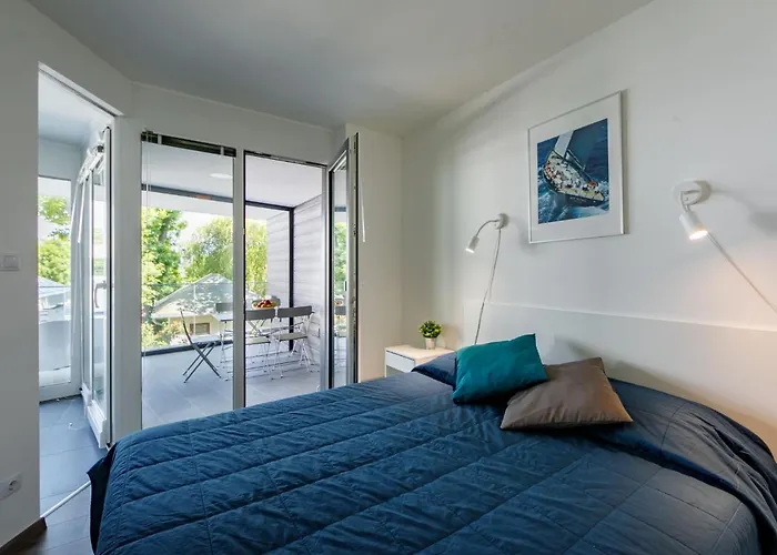 Fuered By Interhome *